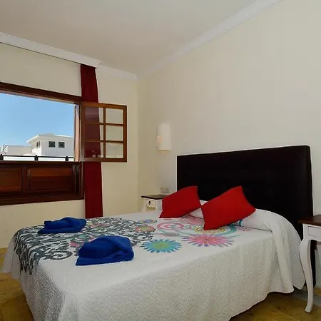 Private With Pool Faro Park Villa