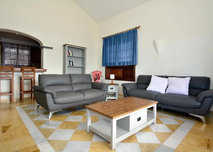 Private With Pool Faro Park 빌라 *